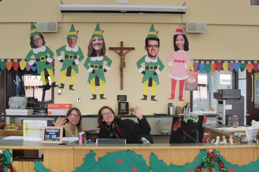 The library offers students a holly jolly Christmas!