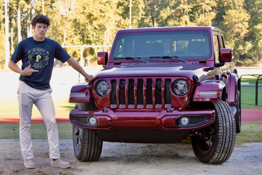 Sophomore Vincent Casals Jeep Gladiator featuring senior staff writer Tate Henderson.