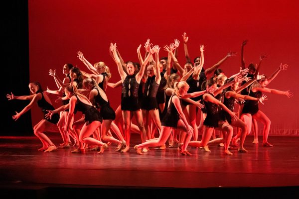 Advanced Dance performs at the Spring Concert in March. They and the rest of the Dance Program will take the stage again on April 27 for the NOVO Choreography Showcase.